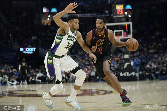 在当今足坛 在当今足坛