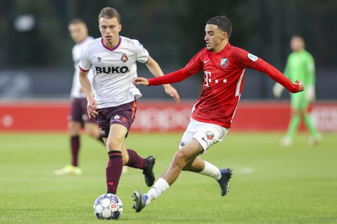 决于外援与 决于外援与