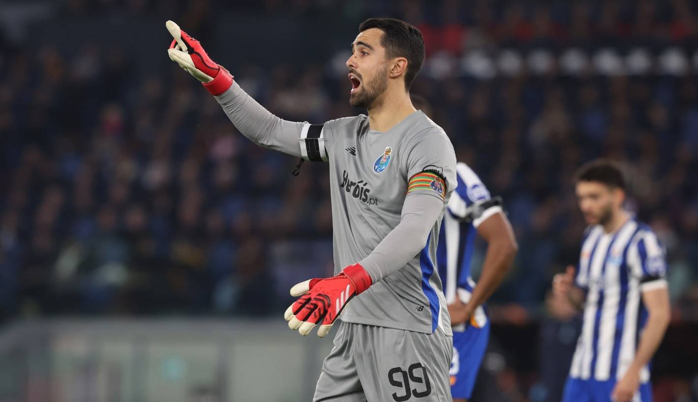 不甘示弱 不甘示弱