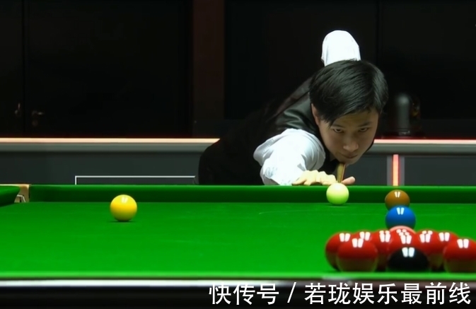 在攻防两端 在攻防两端