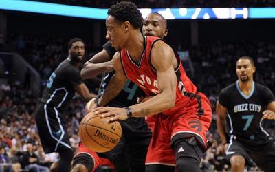 轻才俊更具 轻才俊更具