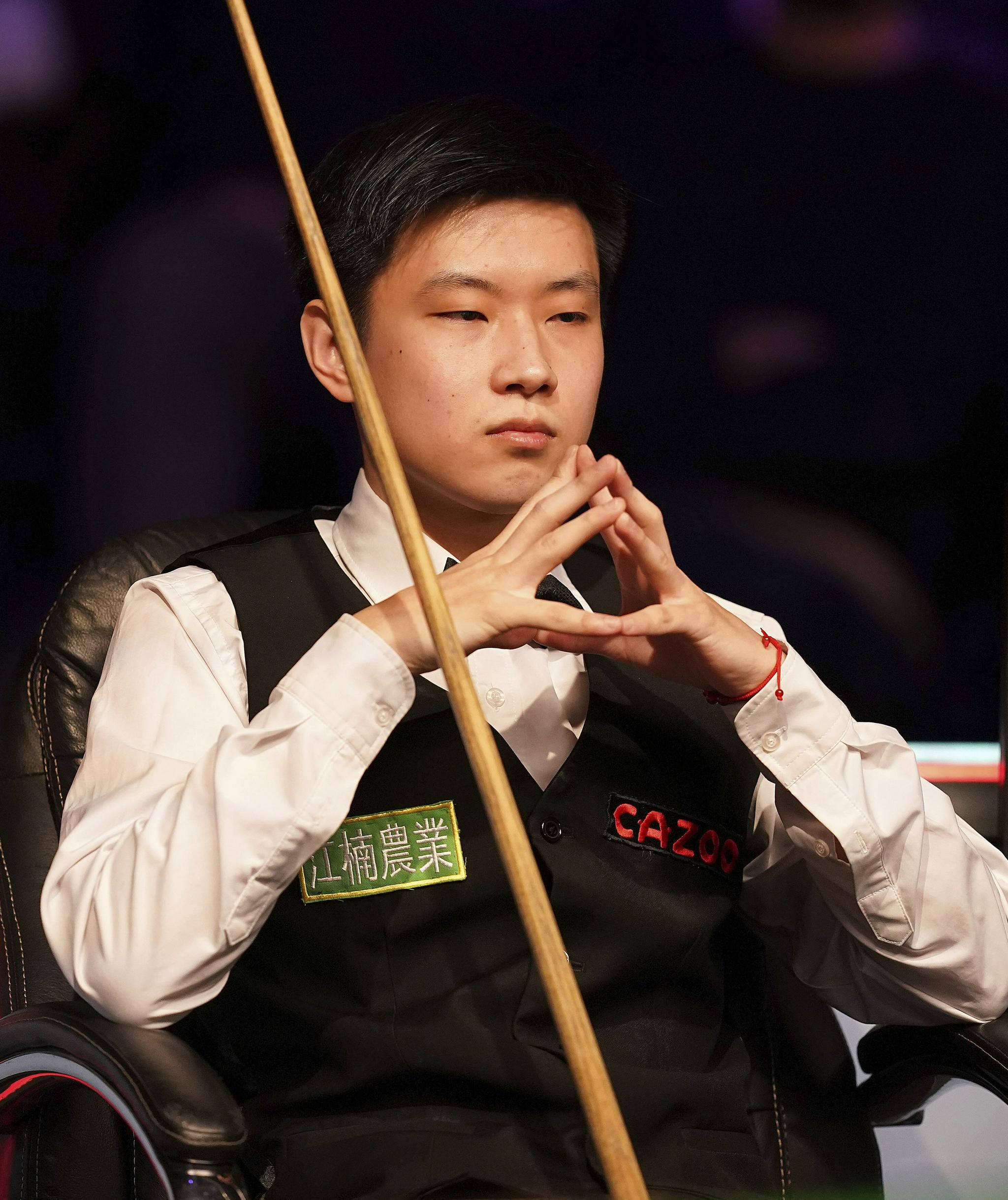 远程支持，姆巴佩在电视机前观看法国队欧国联比赛